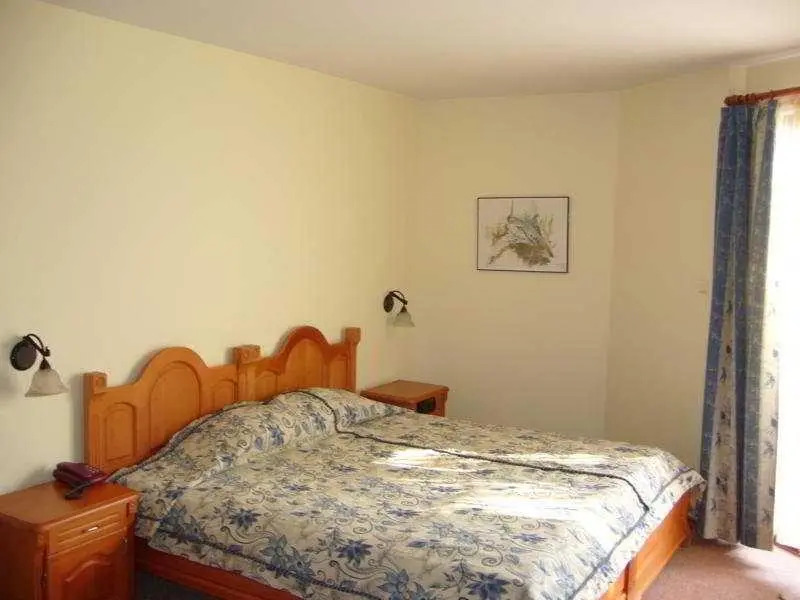 “St. Stefan” Hotel by null