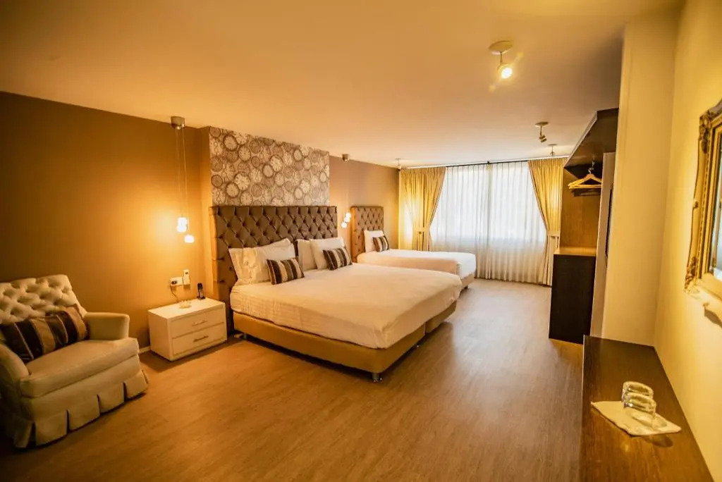 觀景陽台一臥房豪華三人間房