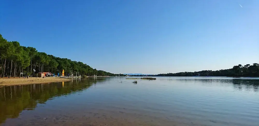 Beach & Waterfront