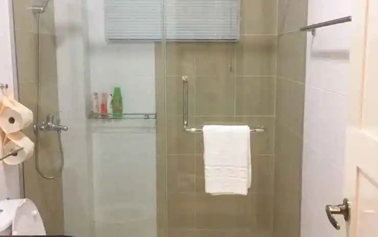 Crystal Cameron Highlands