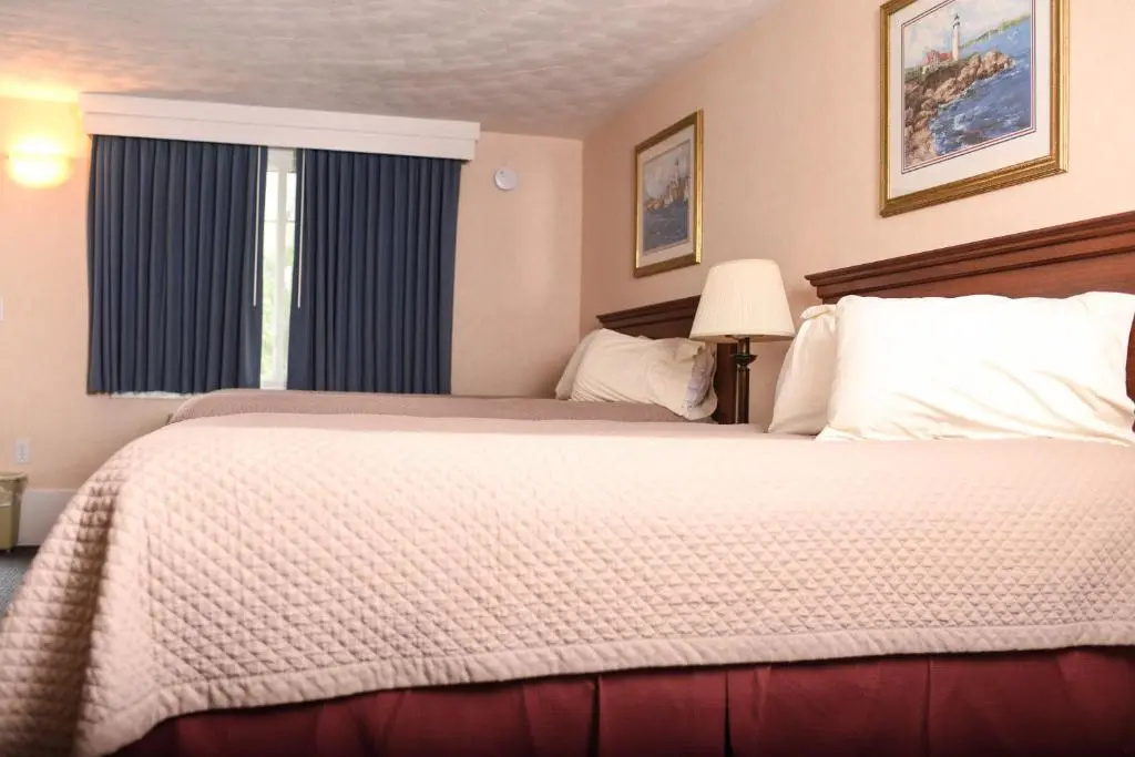 Quadruple Suite