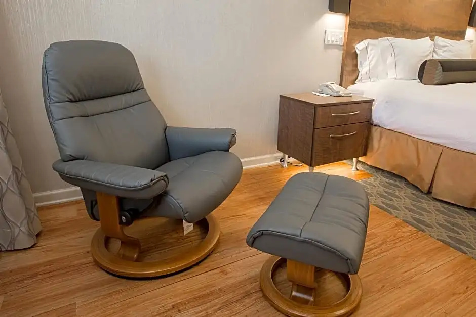 Hotel Strata - Chambres