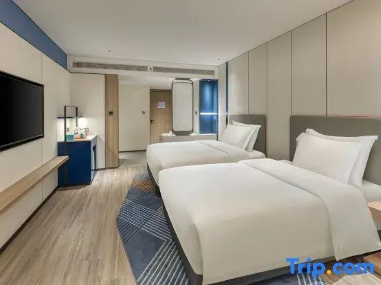 Superior Quadruple room