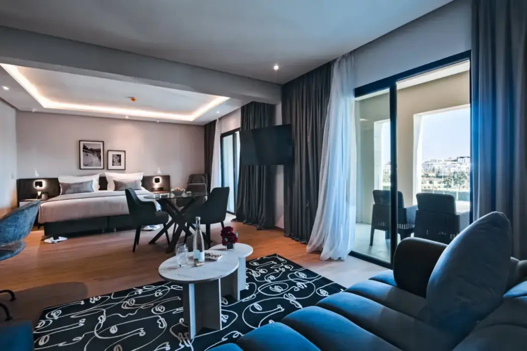 Hotel photo 11