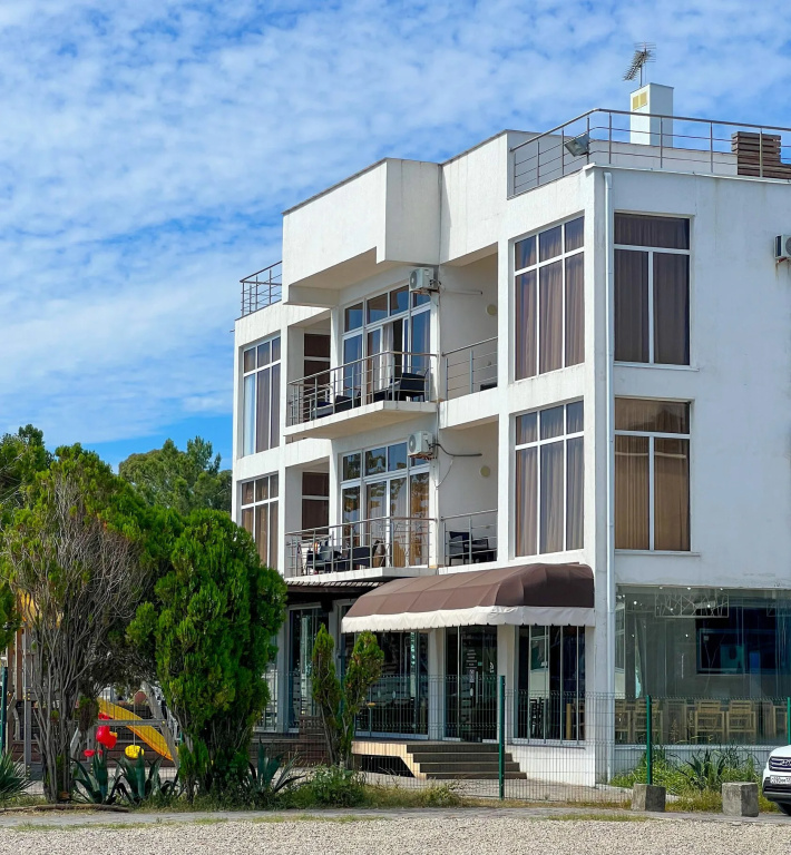 Hotel Bereg Evkaliptov