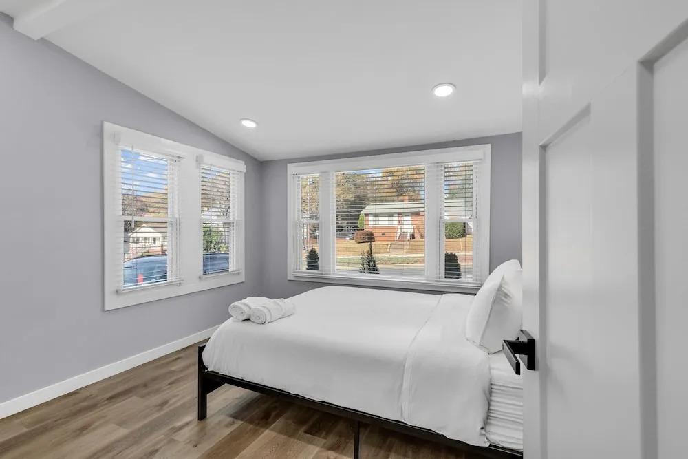 Spacious House in Charlotte — фото 6