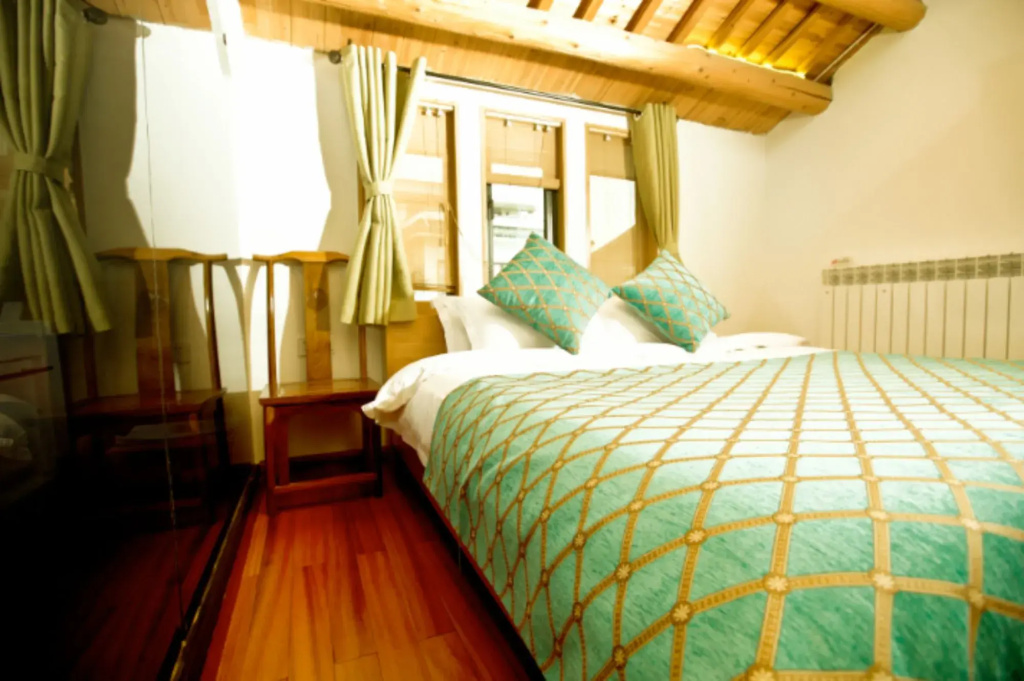 Hangzhou West Lake Longshang Boutique Hotel
