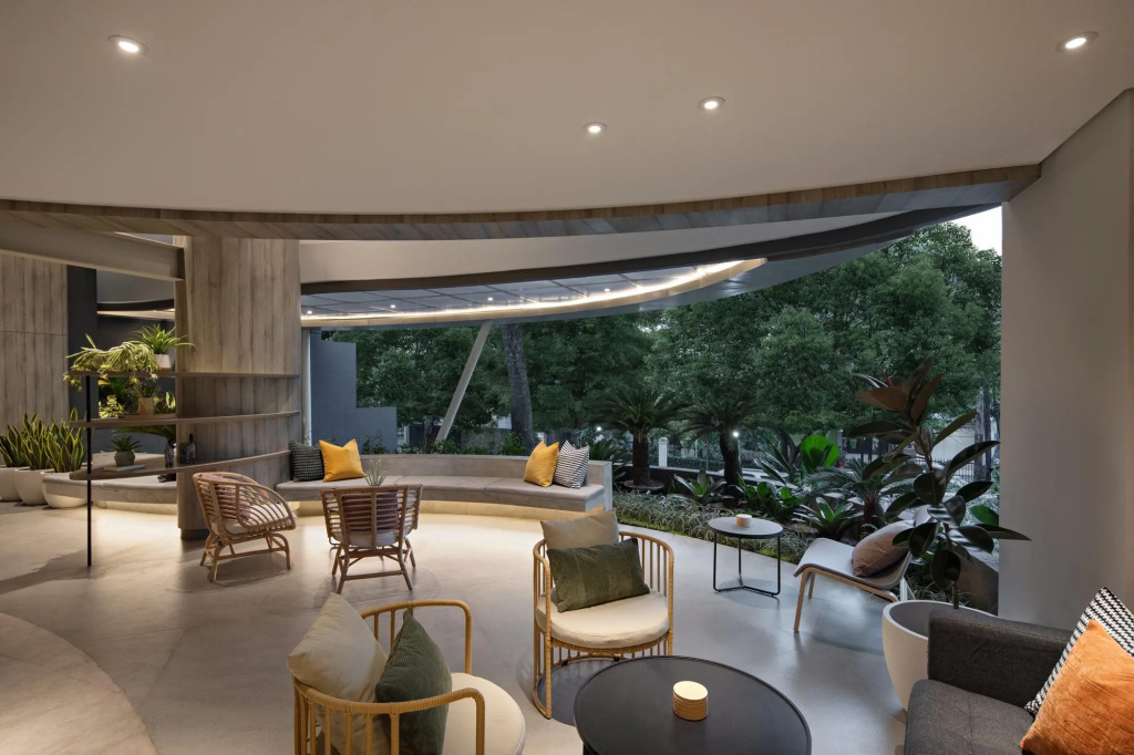 Balcony & Terrace