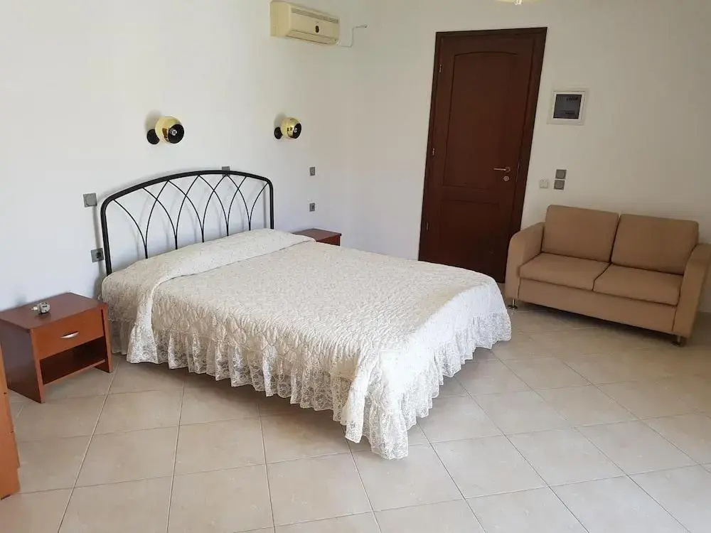Tilos Fantasy Apartments - фото 19