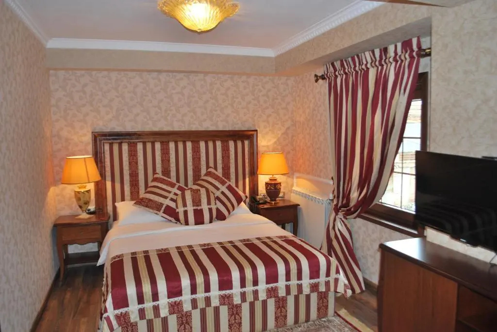 Standard Double Family room (full double bed)