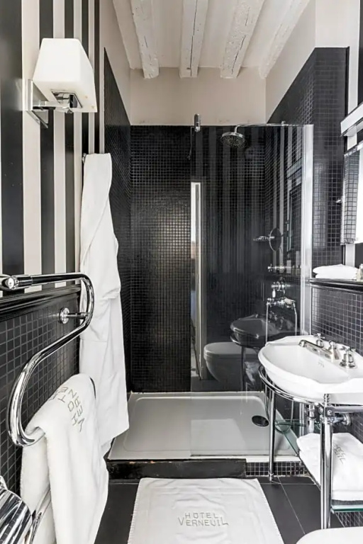 Hotel Verneuil 58