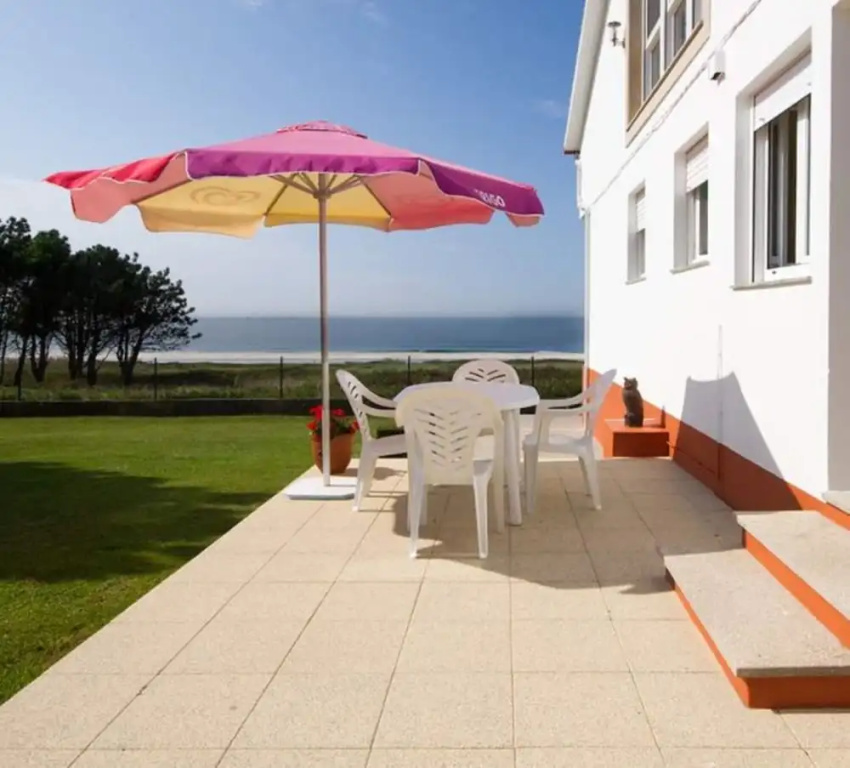 106402 - Apartment in Lariño