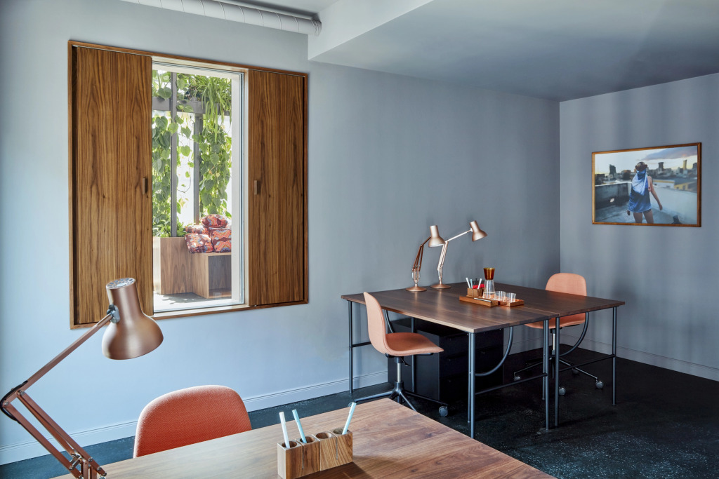 Lindley Lindenberg picture