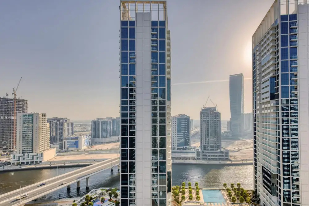 Stylish Studio w Dubai Canal Vw in Business Bay