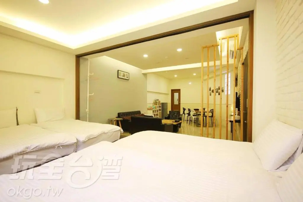 Standard Sextuple room
