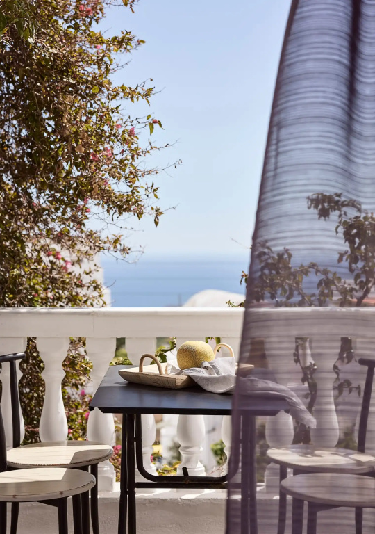 2 Bedrooms Apartment with sea view