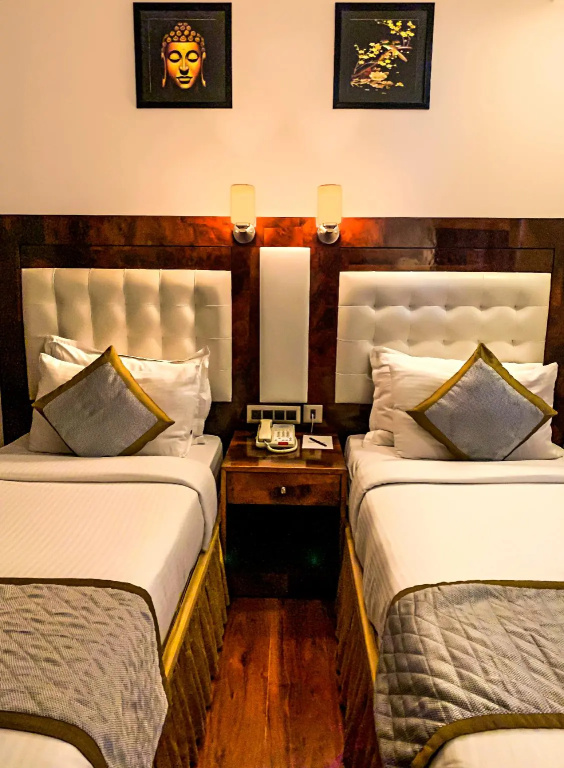 Standard Club room