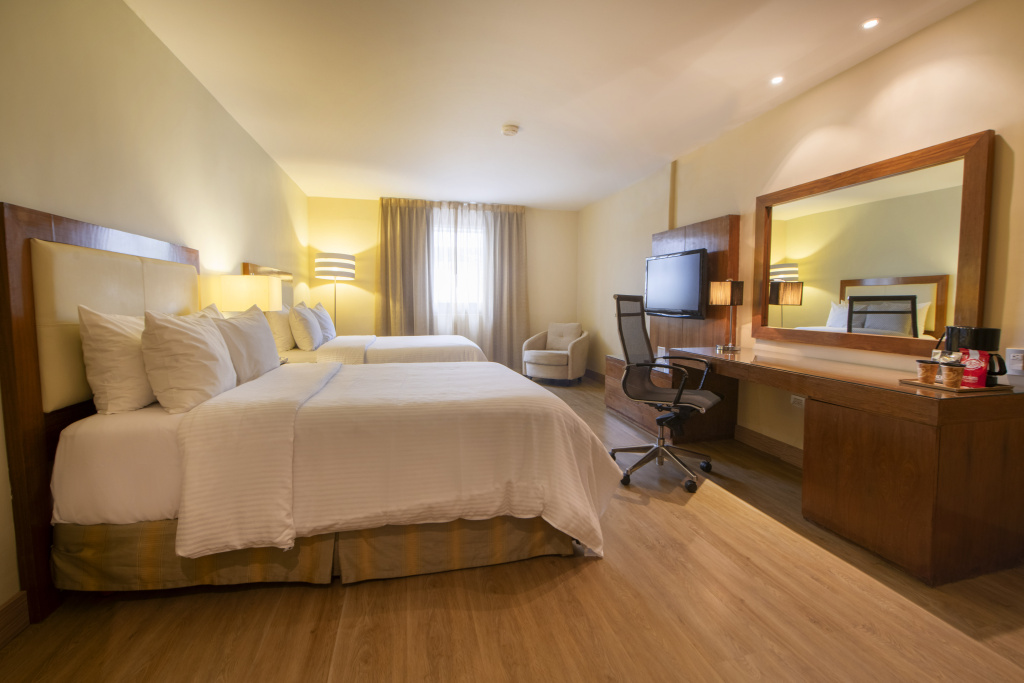 Antaris Valle — 3