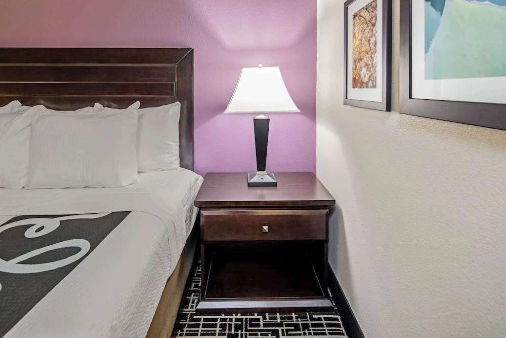La Quinta Inn & Suites by Wyndham Temecula - Chambres