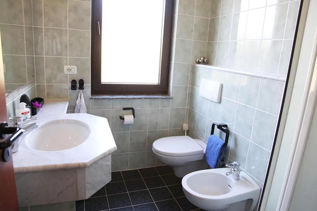 3 Bedrooms Apartment