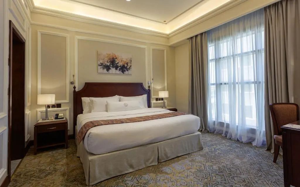 Deluxe Double room (full double bed)