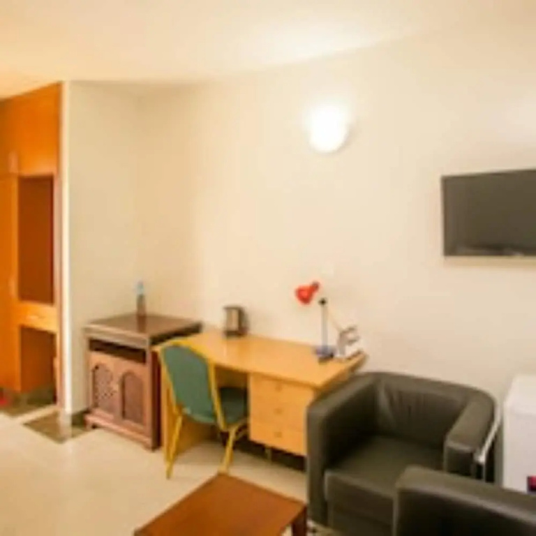 Standard Single room with balcony and with city view