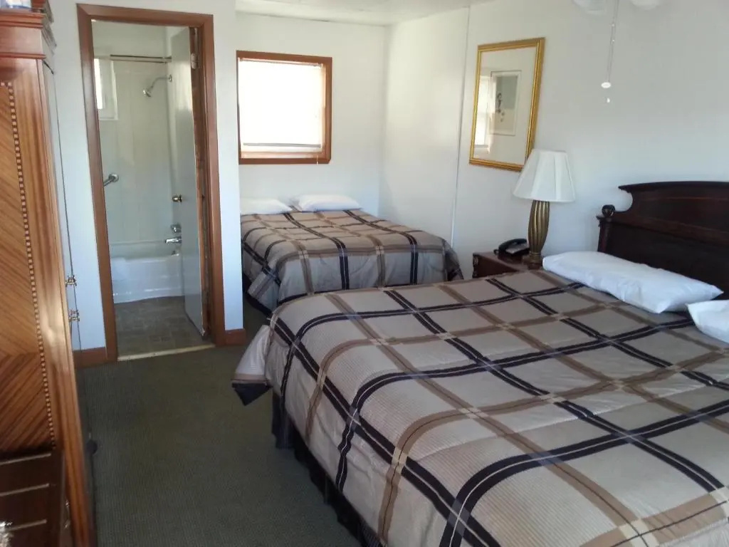 Economy room