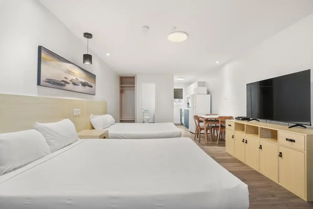 Standard Quadruple room with balcony