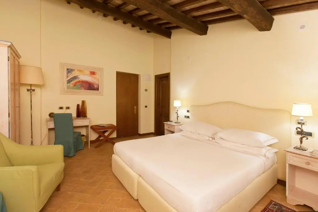 Superior Triple room