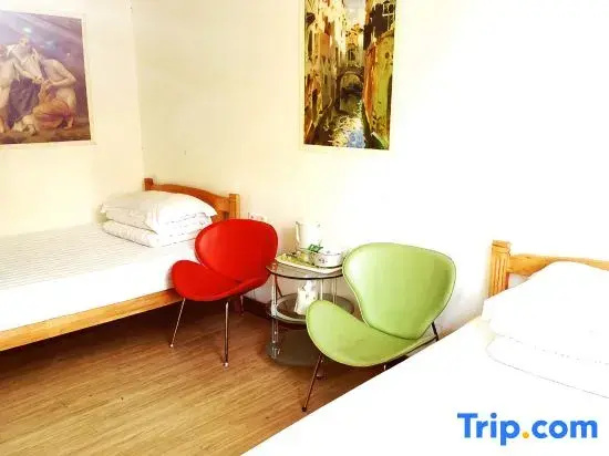 Standard Double room (twin beds)