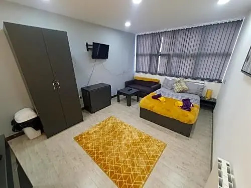 City Centre Corporate Studio Apartments