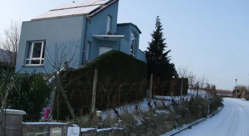A la Maison Bleue