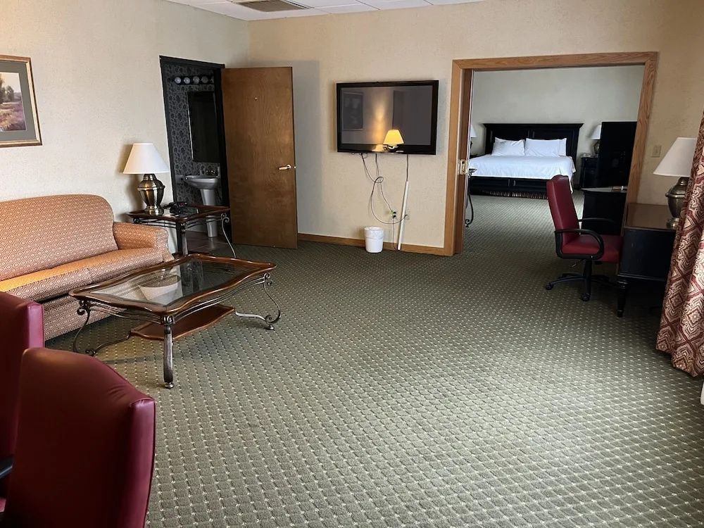 Lobby & Reception