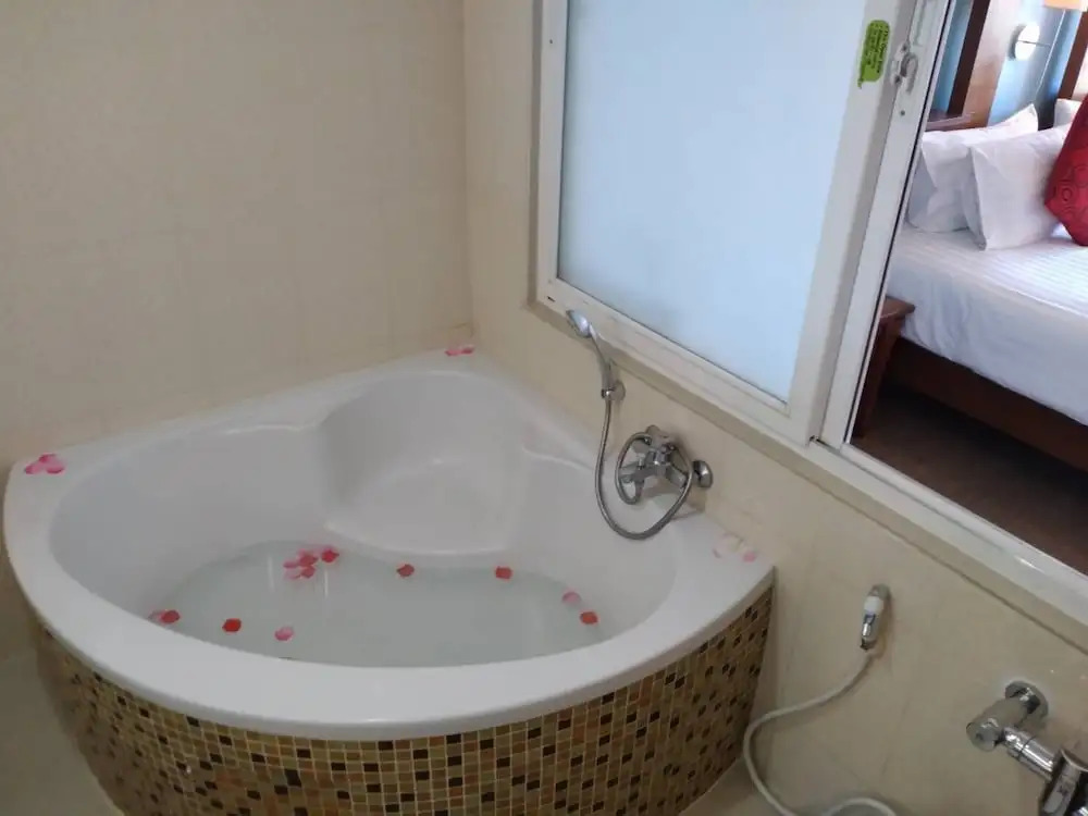 Одноместный номер Standard с видом на воду в Saisawan Beach Resort