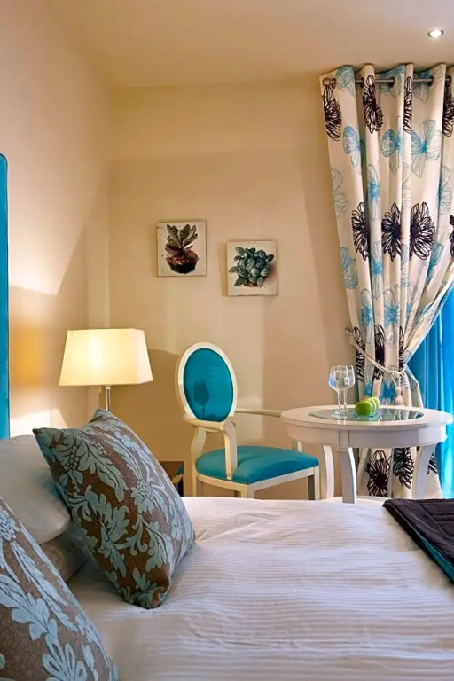 Standard Double room (twin beds)