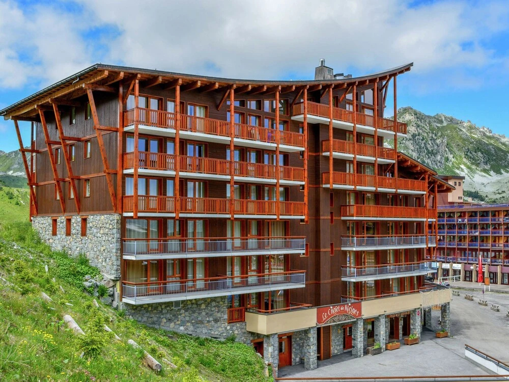 Modern Apartment Located in the Extensive Paradiski ski Area