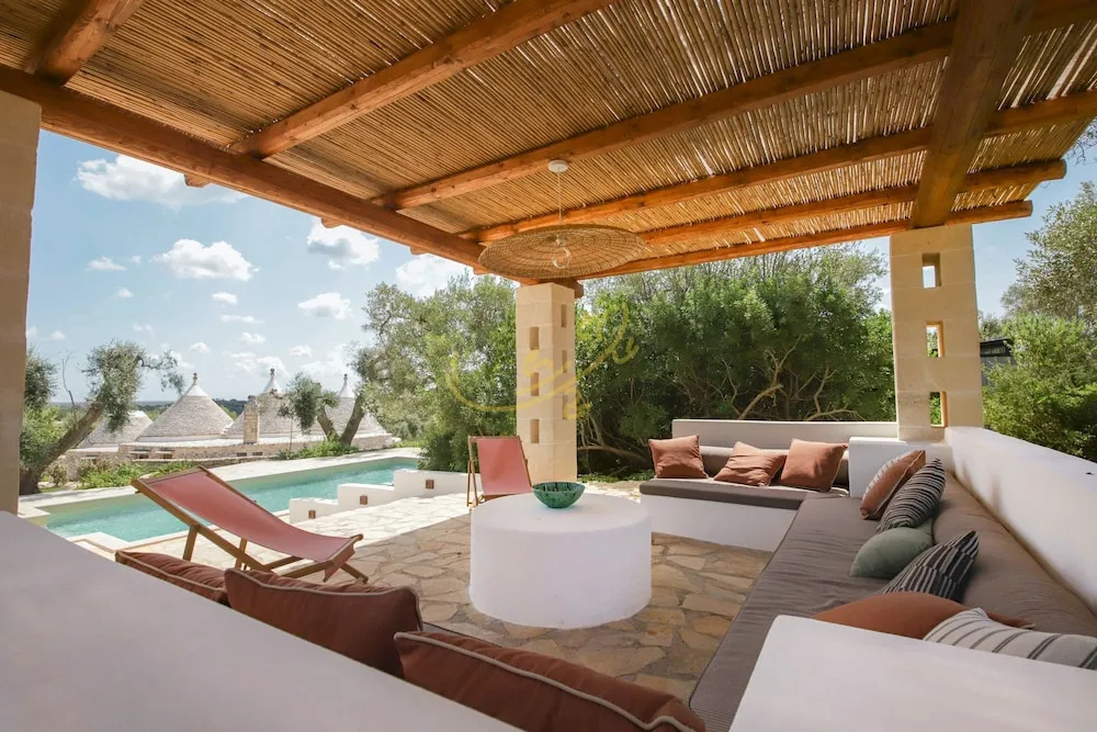 TD Trulli Amabilia Design Luxury Trulli w Pool