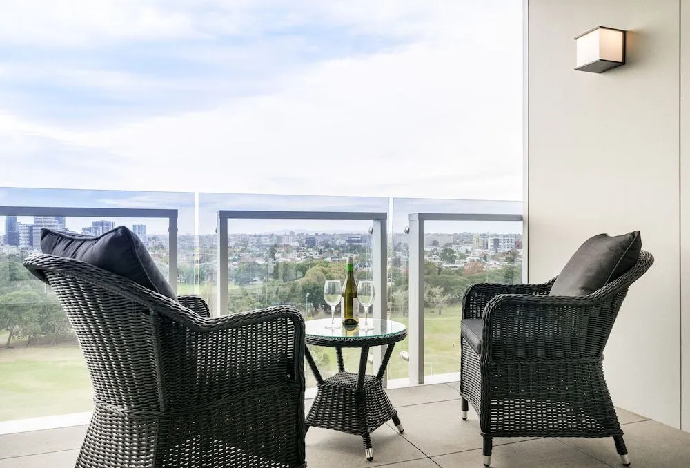 Balcony & Terrace