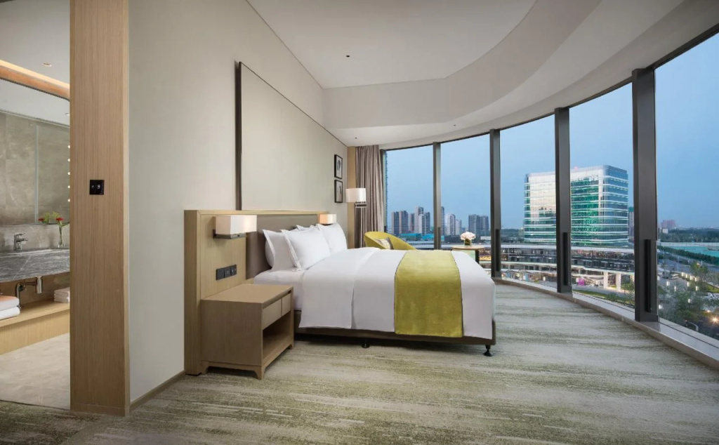 Holiday Inn Zhengzhou Riverside by IHG - 3