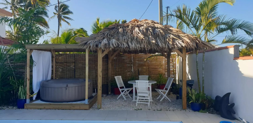 Gite Grenadille Martinique piscine privée, résidence naturiste
