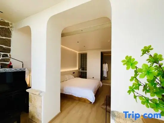 Standard Double room with sea view (full double bed)