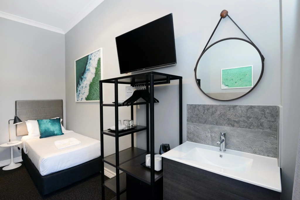 Standard Double room (twin beds)