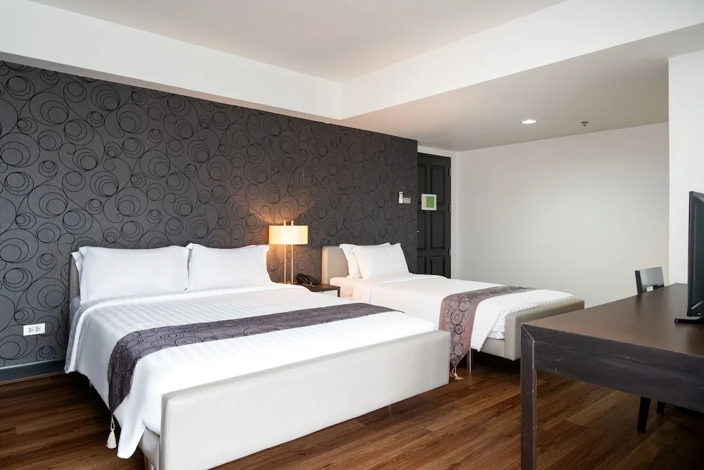 Superior Triple room with balcony