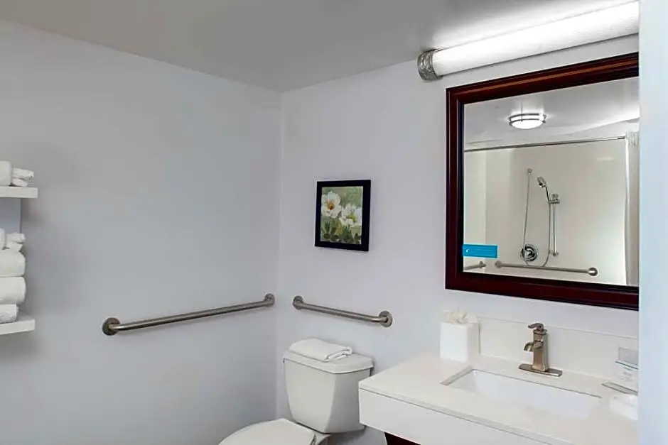 Holiday Inn Express Newark Airport Elizabeth by IHG - Chambres