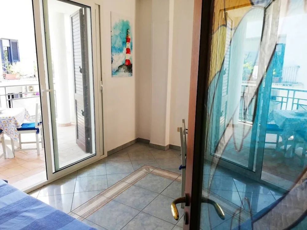 2 Bedrooms Cottage with balcony and with city view