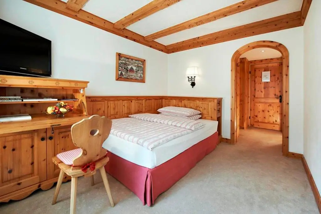 Crystal Hotel - Chambres