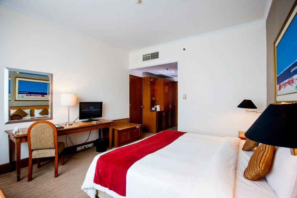 Menara Peninsula Hotel Jakarta — 4
