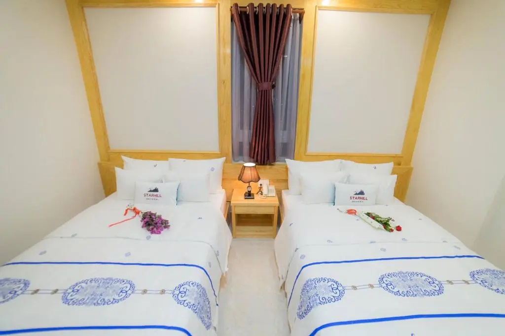 Standard Quadruple room with mountain view