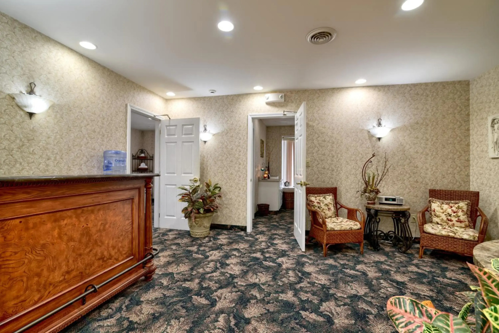 Roosevelt Inn and Suites Saratoga Springs - фото 44