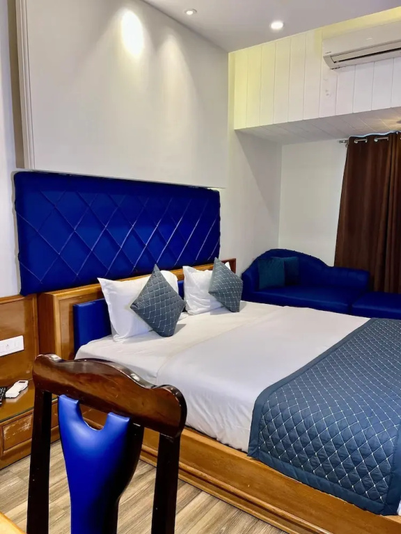 Gopinath The Grand - Chambres